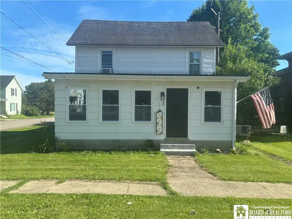 3 Hughes St E, Belfast, NY 14711