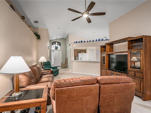 5th image of 3247 Clover Blossom Cir