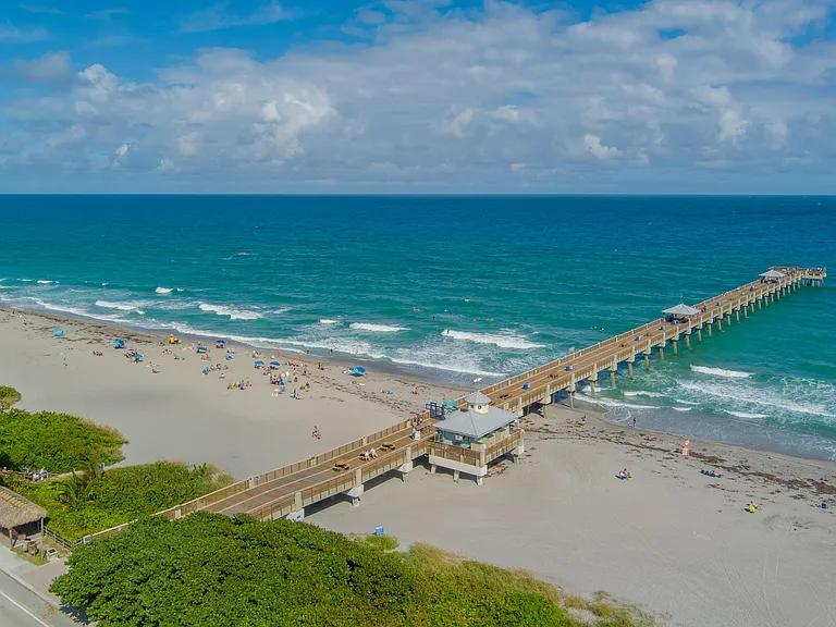 1221 Ocean Dunes Cir — Photo 32