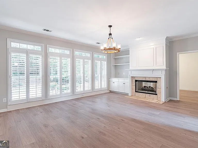 5491 Oxford Chase Way — Photo 17
