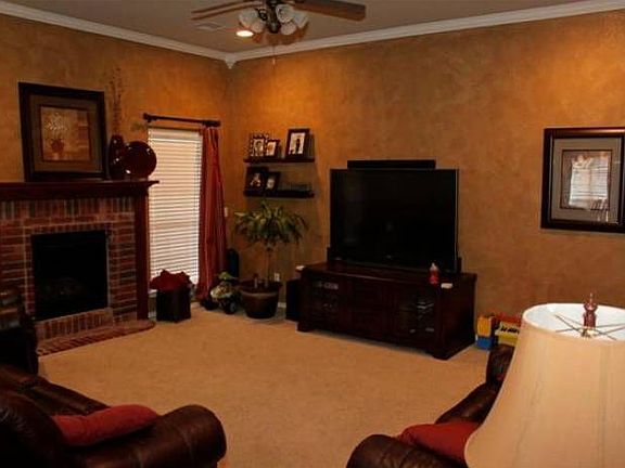 Downstairs living w/FP