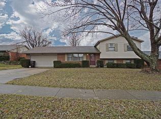 698 Preston Dr, Waynesville, OH 45068