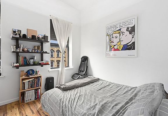 4th image of 296 Linden St #3A