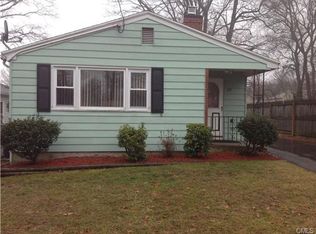 30 Oak Rd, West Haven, CT 06516