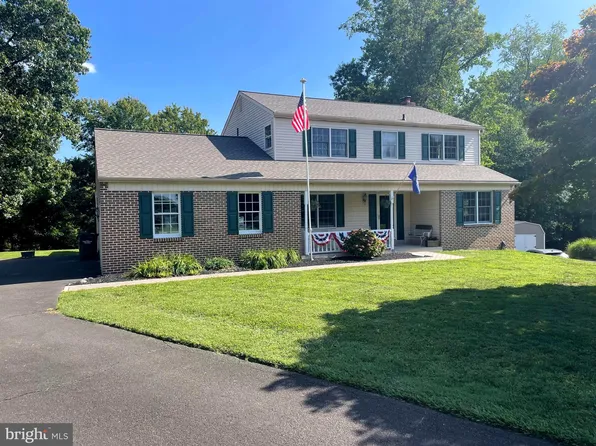 340 Arionne Dr, Hatboro, PA 19040