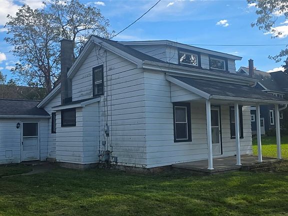 3rd image of 248 Haner St