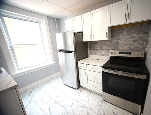 18 Kent Avenue Photo 1 18 Kent Avenue Photo 1