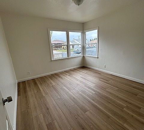 2nd image of 14719 Cameo Ave