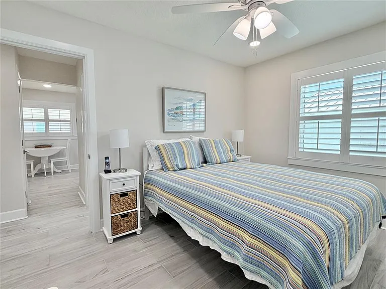 144 Coral Ave — Photo 40