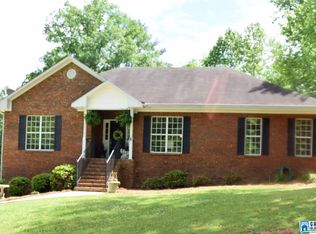 4620 Woodfield Ln, Trussville, AL 35173