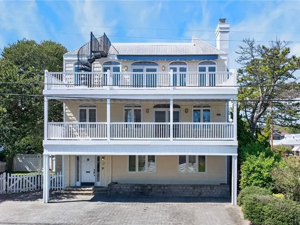 6109 Ocean Front Ave, Virginia Beach, VA 23451