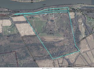 506 Queen Anne Rd, Amsterdam, NY 12010