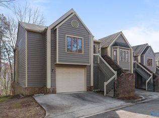 201 Mountain Ridge Dr SE, Huntsville, AL 35801