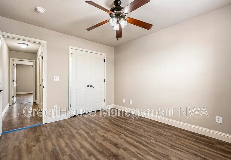 2907 Tanglewood Ave — Photo 19