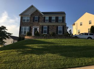 425 Pulaski Pl, Dallastown, PA 17313