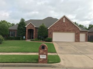 7804 E Broadway St, Broken Arrow, OK 74014