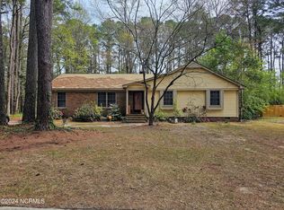 108 Tanglewood Dr, Greenville, NC 27858