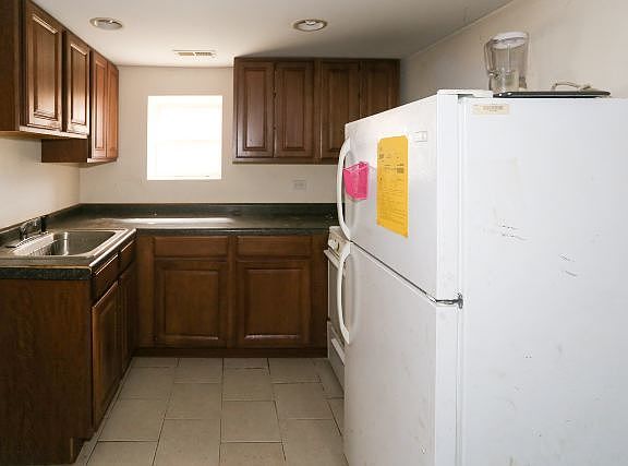 2nd image of 1938 N Drake Ave #G