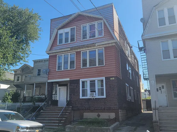 94 Pearsall Ave APT 3R, Jersey City, NJ 07305