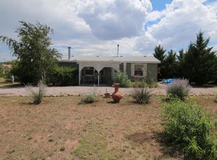 735 E Clayton Rd, Paulden, AZ 86334