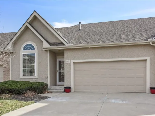 15725 W 61st St, Shawnee, KS 66217