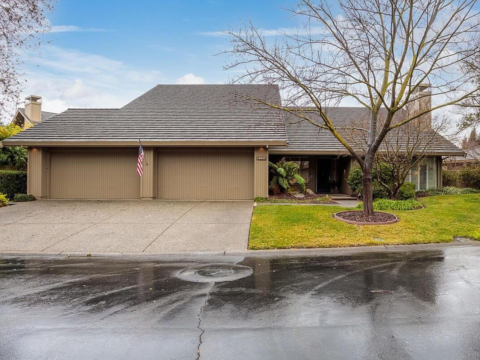 1st image of 11445 Huntington Village Ln