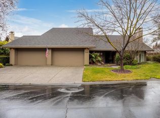 11445 Huntington Village Ln, Gold River, CA 95670