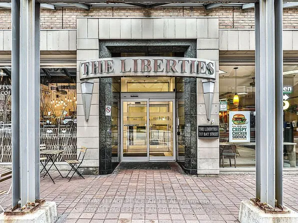 717 Bay St, Toronto, ON
