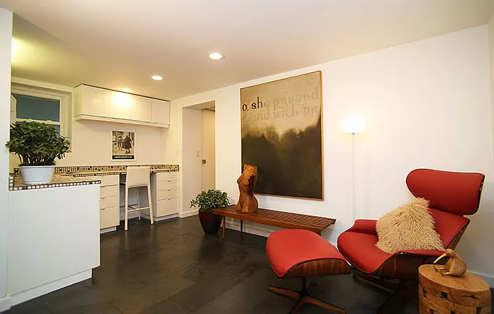 3 bed, 2400 sqft, $6,250 — Photo 4