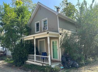 402 Main Page Ct, Stoughton, WI 53589