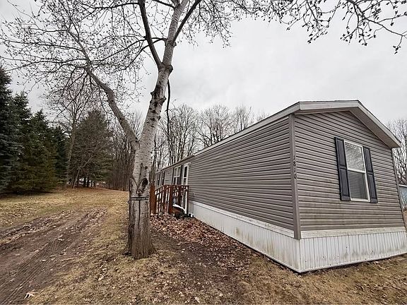 2nd image of 1800-1800 E Jordan Rd