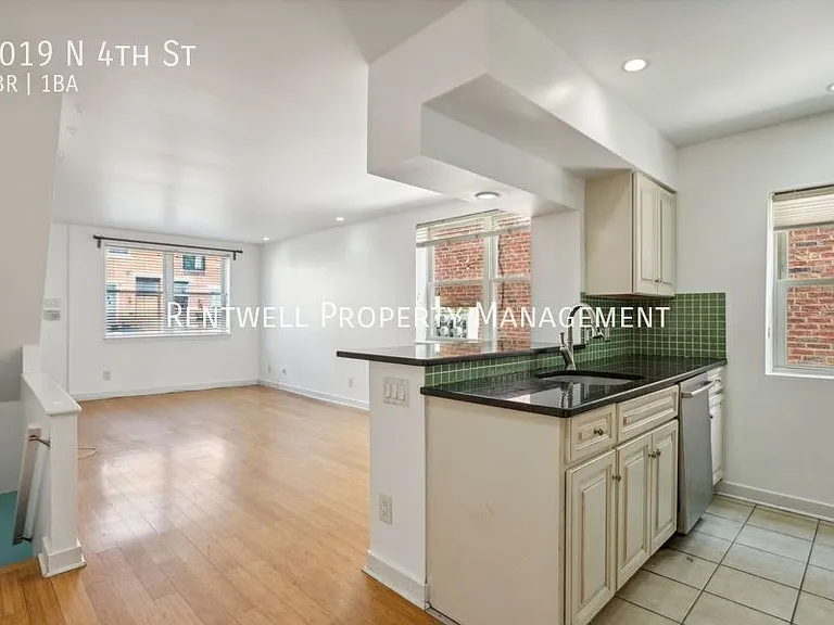 1019 N 4th St — Photo 6