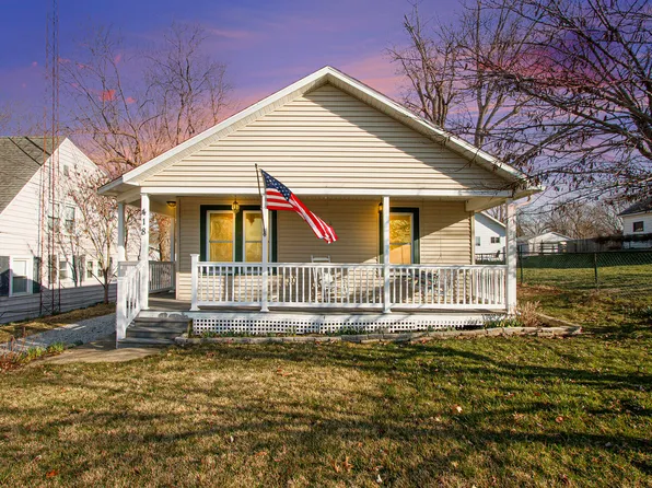 418 W Chicago St, Buchanan, MI 49107