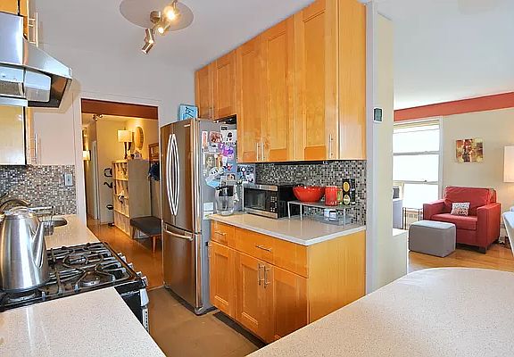 5th image of 549 W 123rd St APT 14F