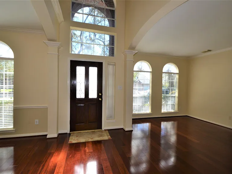 1711 Emma Cove Ct — Photo 5