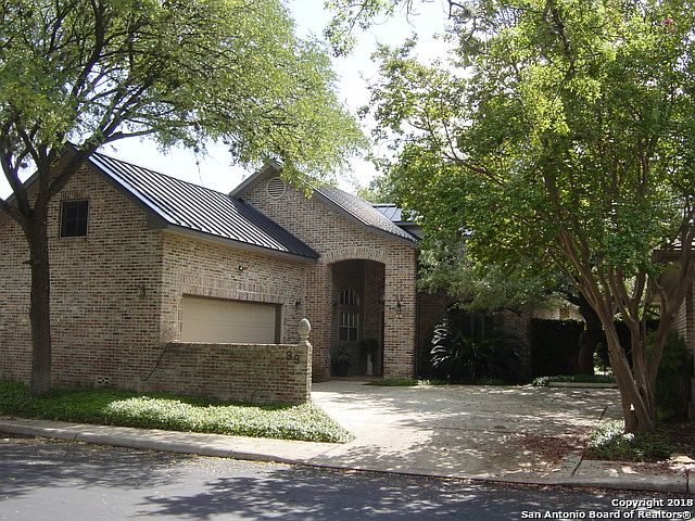 1st image of 99 Campden Cir