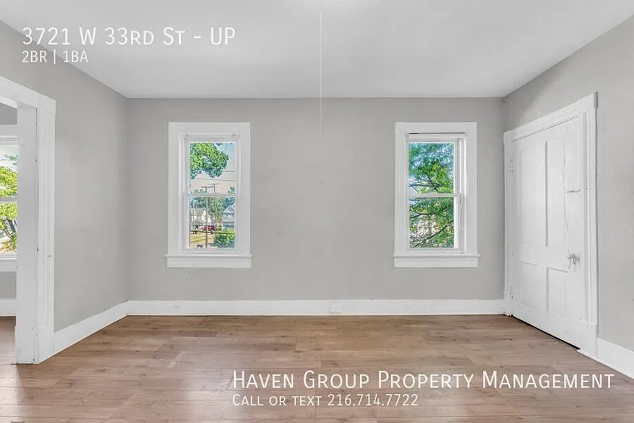 3721 W 33rd St | UP, Cleveland, OH 44109 - Spacious 2-bed 1-bath multi-family home! — Photo 4