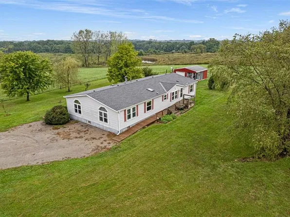 5636 SE Perrin Rd, Lathrop, MO 64465