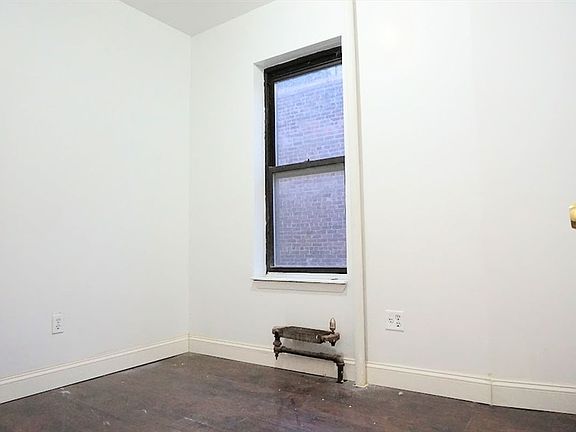 5th image of 108 W 95th St APT 5FW