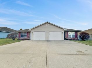 405 NW Woodbury Dr, Grain Valley, MO 64029