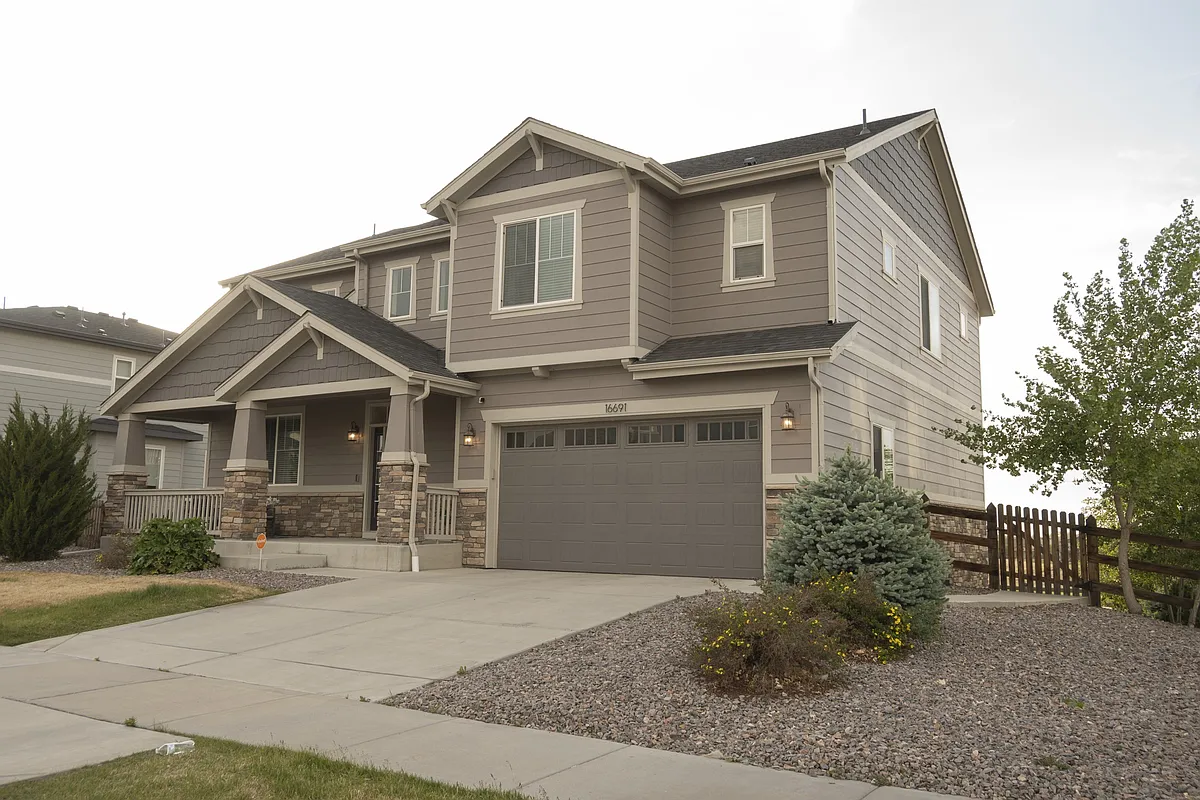 Building Photo - 16691 Buffalo Run Dr