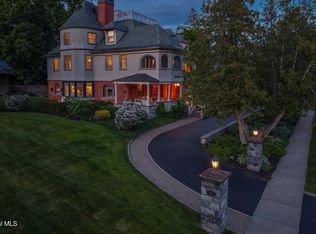 720 N Broadway, Saratoga Springs, NY 12866