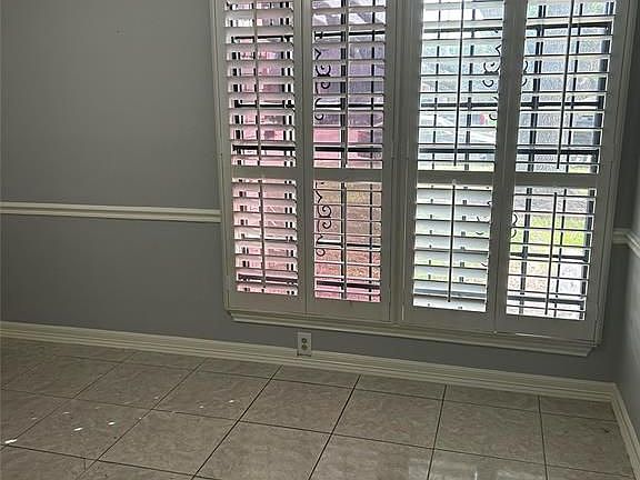4th image of 7638 S Glen Willow Ln
