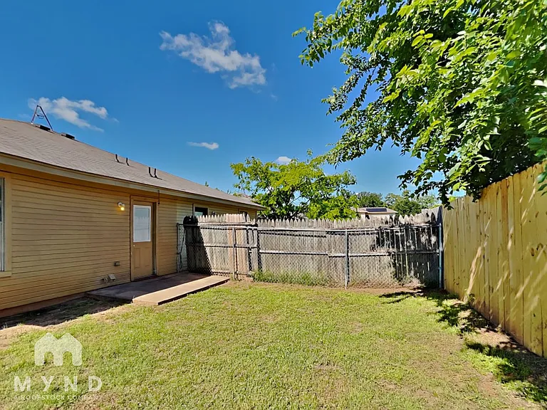 230 Walnut Bend Rd — Photo 18