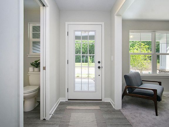 3rd image of 15018 Kingfisher Way #19