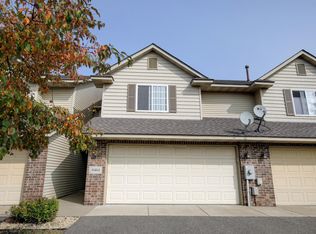 6464 35th St N, Oakdale, MN 55128