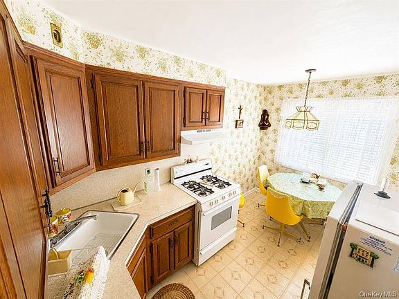 2nd image of 7315 Cook Ave