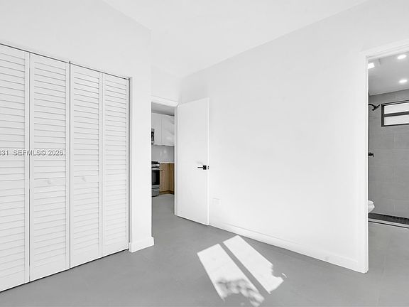 4th image of 3040 NW 93rd St #D
