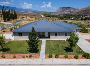 200 W Sunset Ave, Toquerville, UT 84774