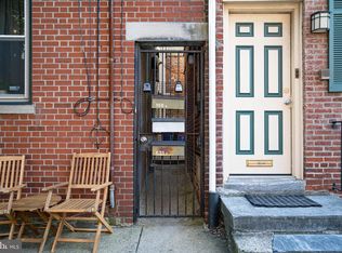 158 Fairmount Ave #B, Philadelphia, PA 19123